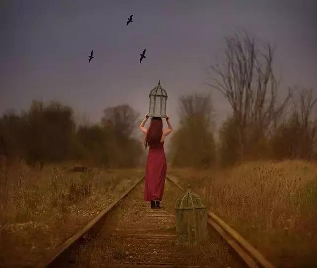 钱钟书对于丑人细看是一种惩罚,钱钟书对丑人的评价