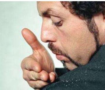 头皮屑满天飞吃什么能缓解,头皮屑像雪花满天飞