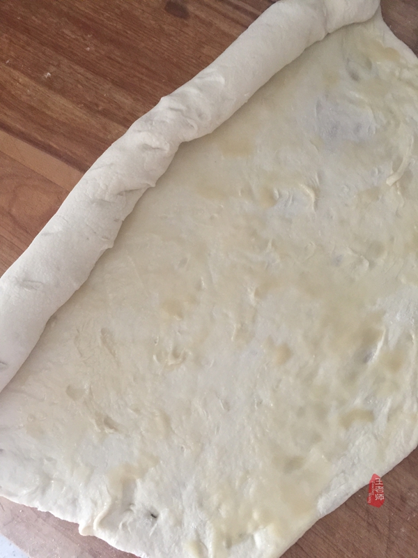 外皮酥脆馅料浓郁,外皮焦香酥脆内馅丰富柔软