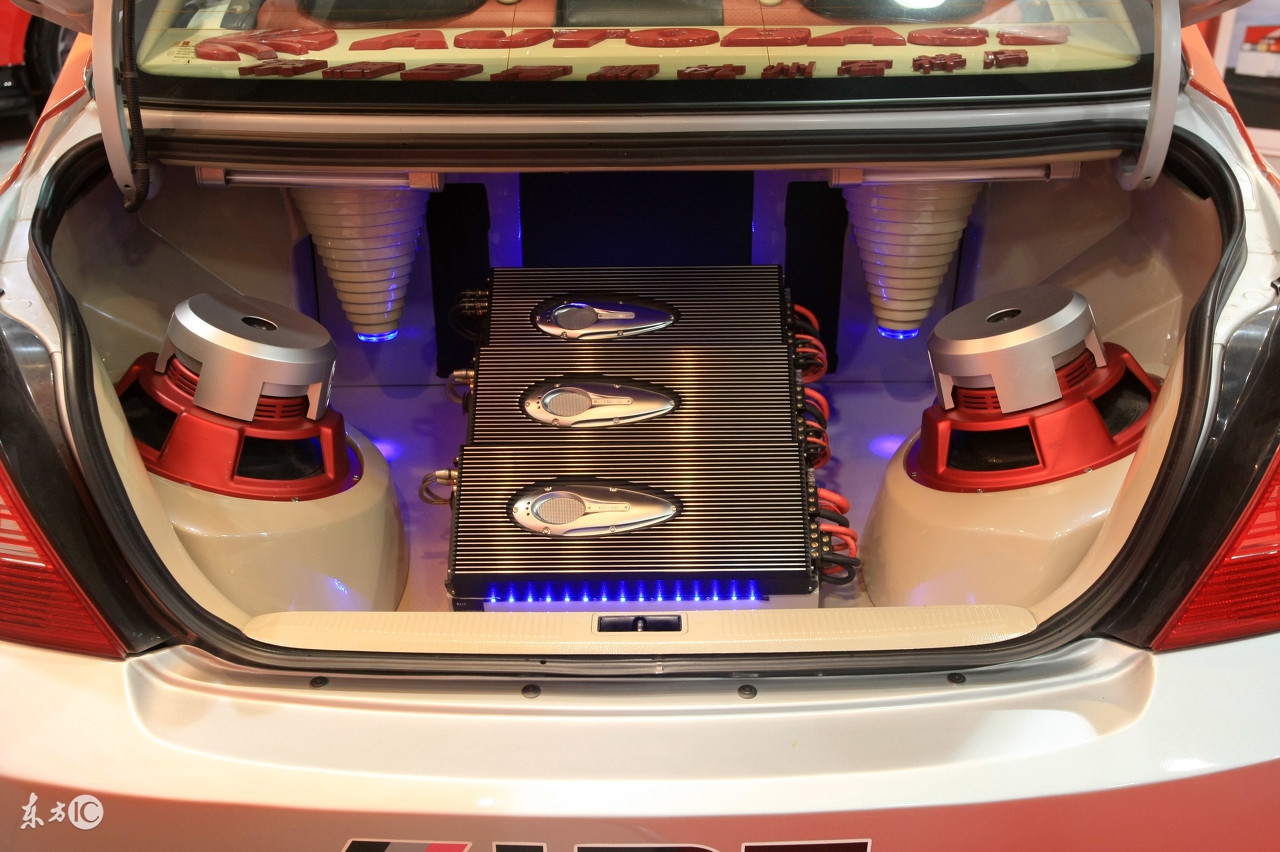 买车低配还是买高配？买了低配改高配划算吗？