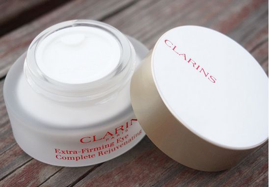 30-40岁最合适的眼霜和眼精华,伊诗兰顿小棕瓶眼霜合适什么年龄