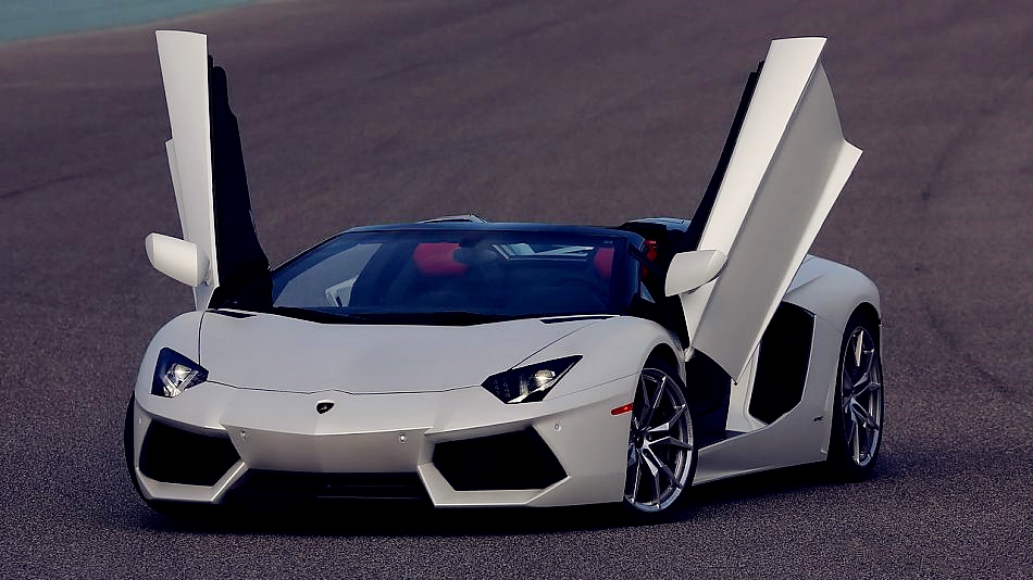 世界十大油耗最高的车,全球公认最省油的一款车