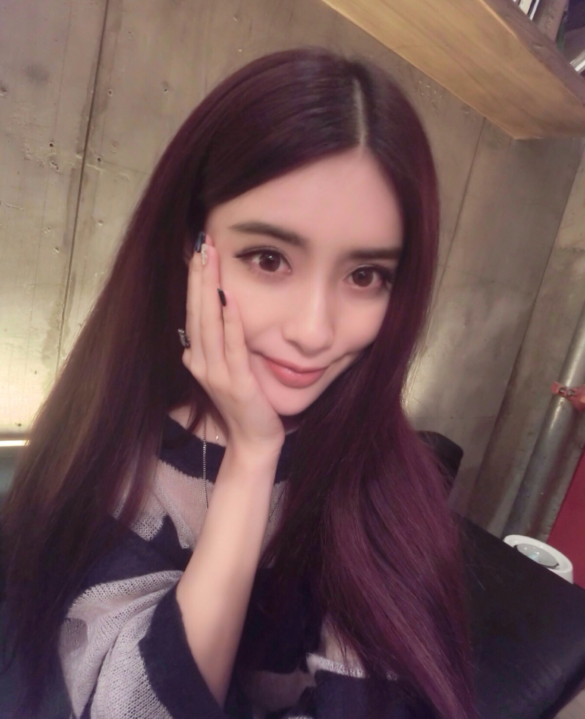 追女孩一定要学会的一招,追女孩最好的办法是吸引她的注意