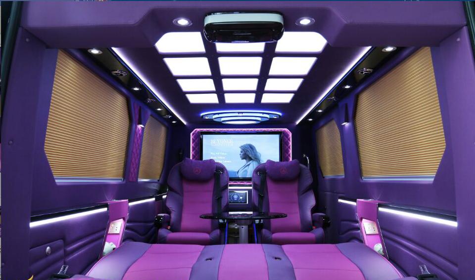 最新款进口奔驰斯宾特7.3米,奔驰斯宾特7.2米