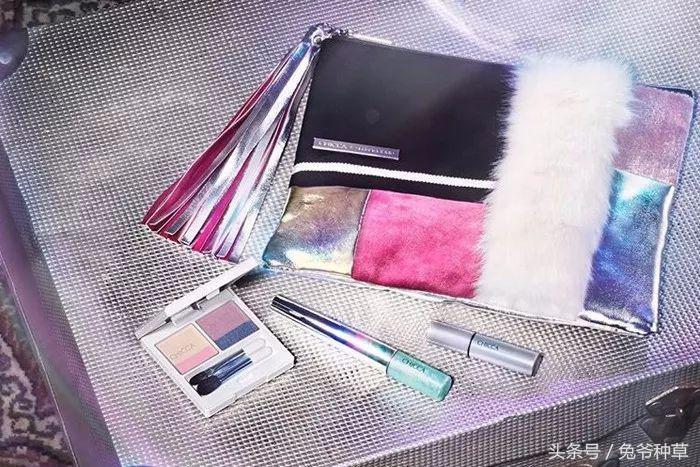 历年彩妆圣诞款,丧心病狂的妆容