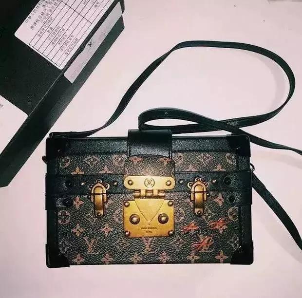 人生第一个奢侈品应该买什么,人生最昂贵的十大奢侈品