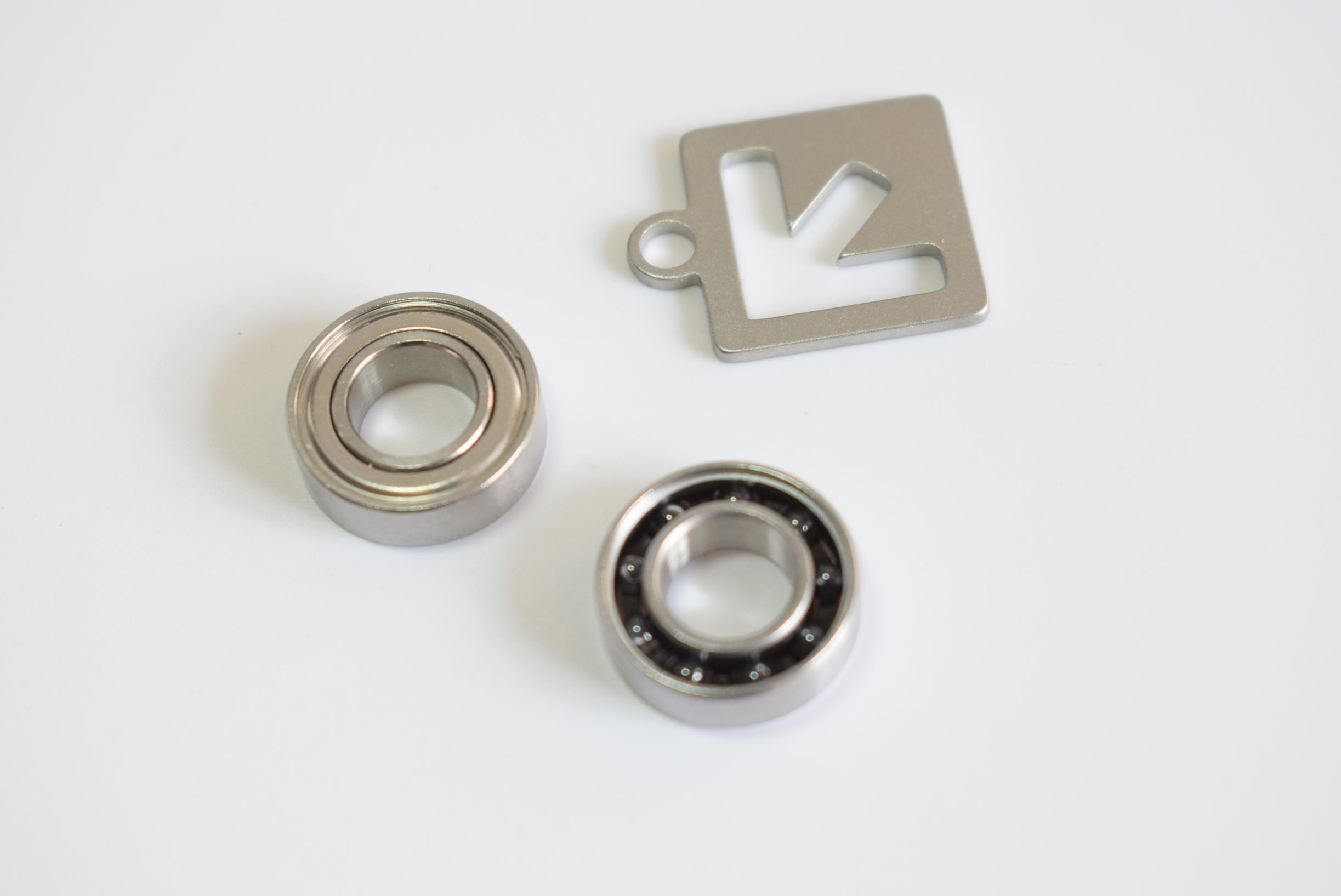 测评指尖陀螺飞花款,最好玩价格还很低的指尖陀螺