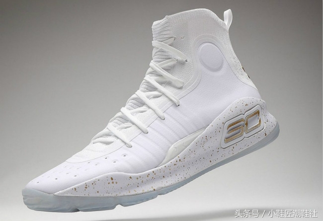 库里见到中国假鞋,库里中国行遇到山寨鞋