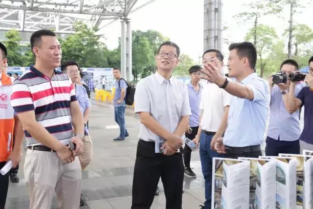 华艺灯饰总部在哪里,华艺灯饰集团
