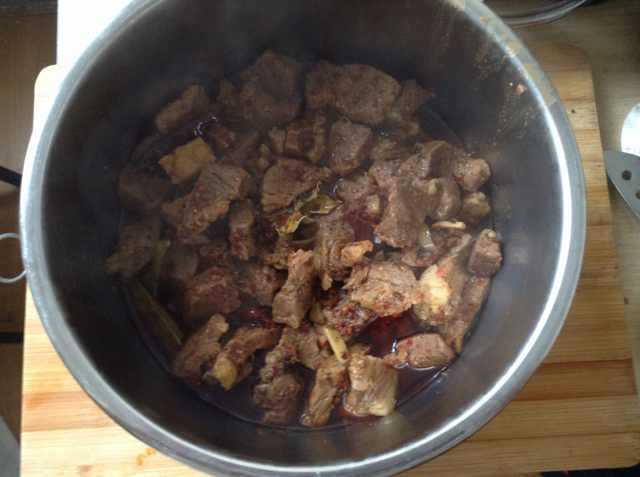 周末在家吃点儿啥好,周末一个人在家能做点什么饭吃