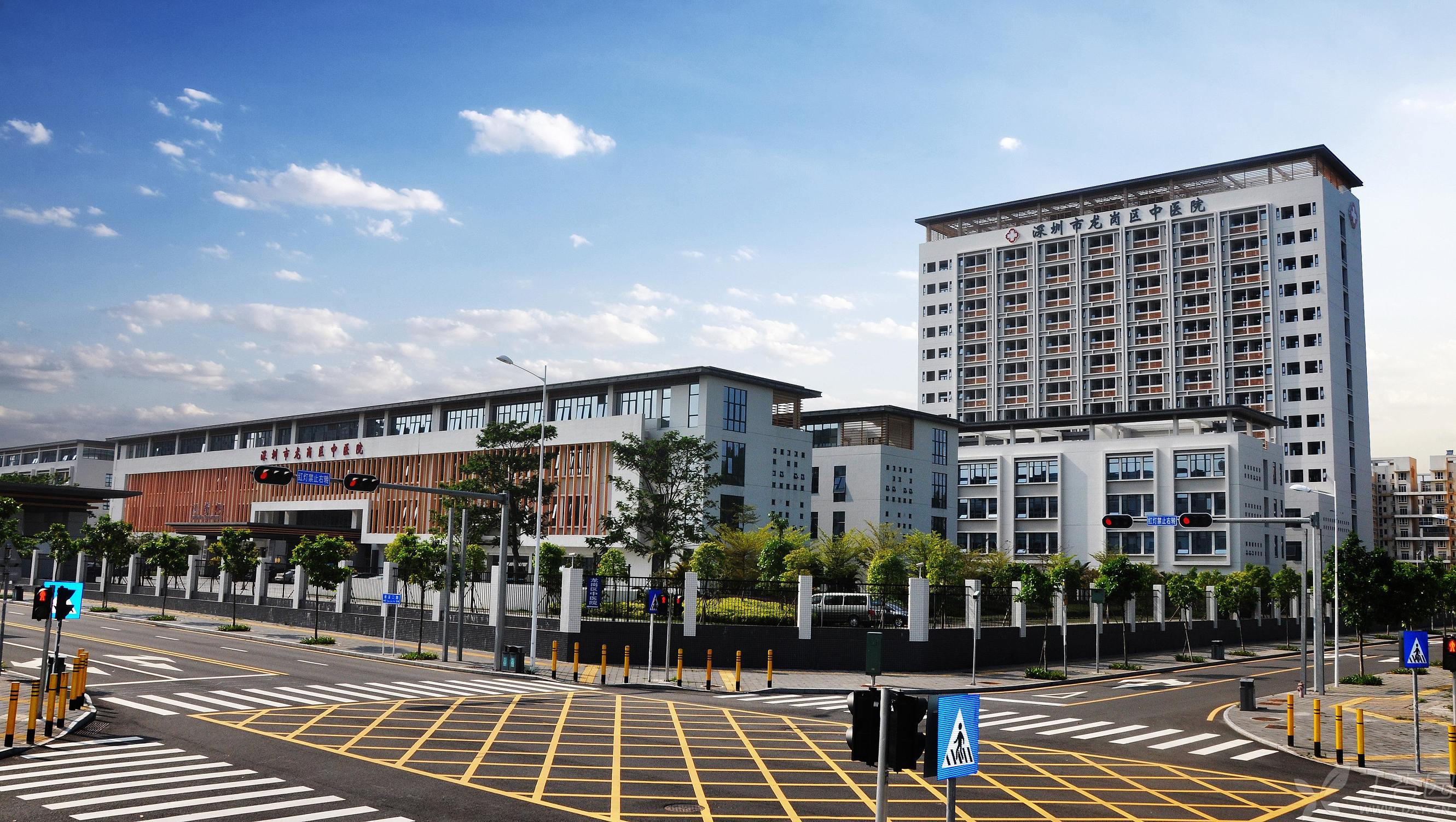 深圳二档医保能够去哪个医院看病,深圳二档医保能够在异地看门诊吗