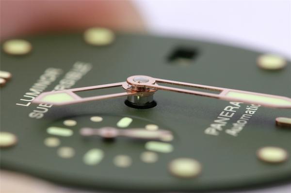 娣卞害鎻湶浠胯〃,鎻湶鍐呭箷杩樺師鐪熺浉