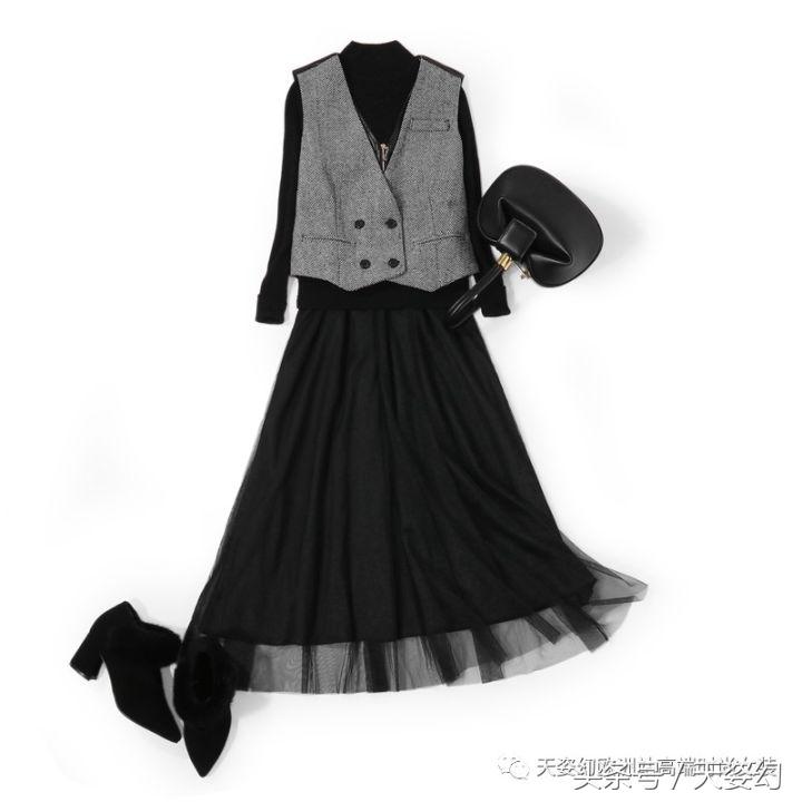 10.14秋冬季女装上映，玩转你的衣橱