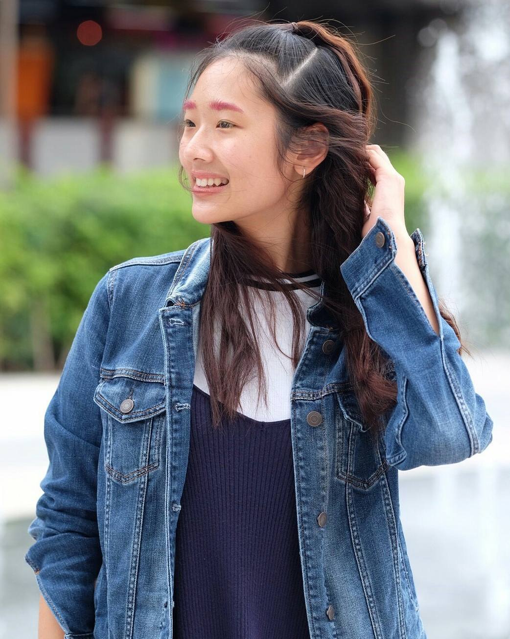 天才枪手中小琳得奖介绍自己片段,天才枪手电视剧版小琳和班克吻戏