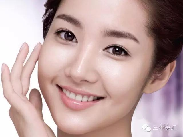 半永久定妆唇副功能,半永久定妆是怎么回事