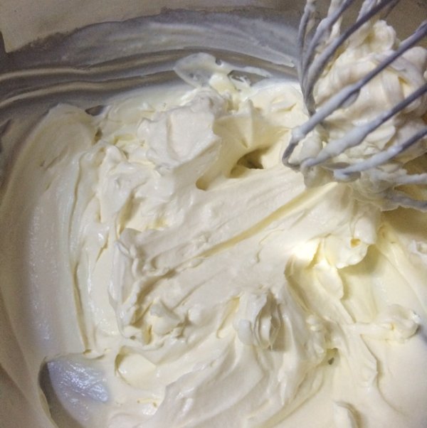 打发蛋白干性,蛋白如何打发干性发泡