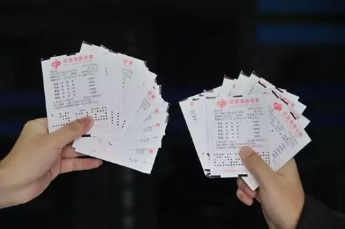 广东人注意了！别在朋友圈给孩子拉票了，小心你的个人信息！