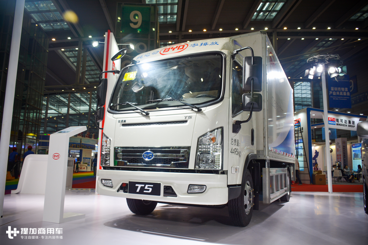 新能源汽车比燃油卡车好吗,新能源车和天然气车哪个更好点