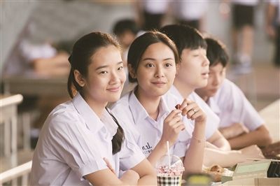 泰国电影跟天才枪手一样火的,泰国天才枪手片