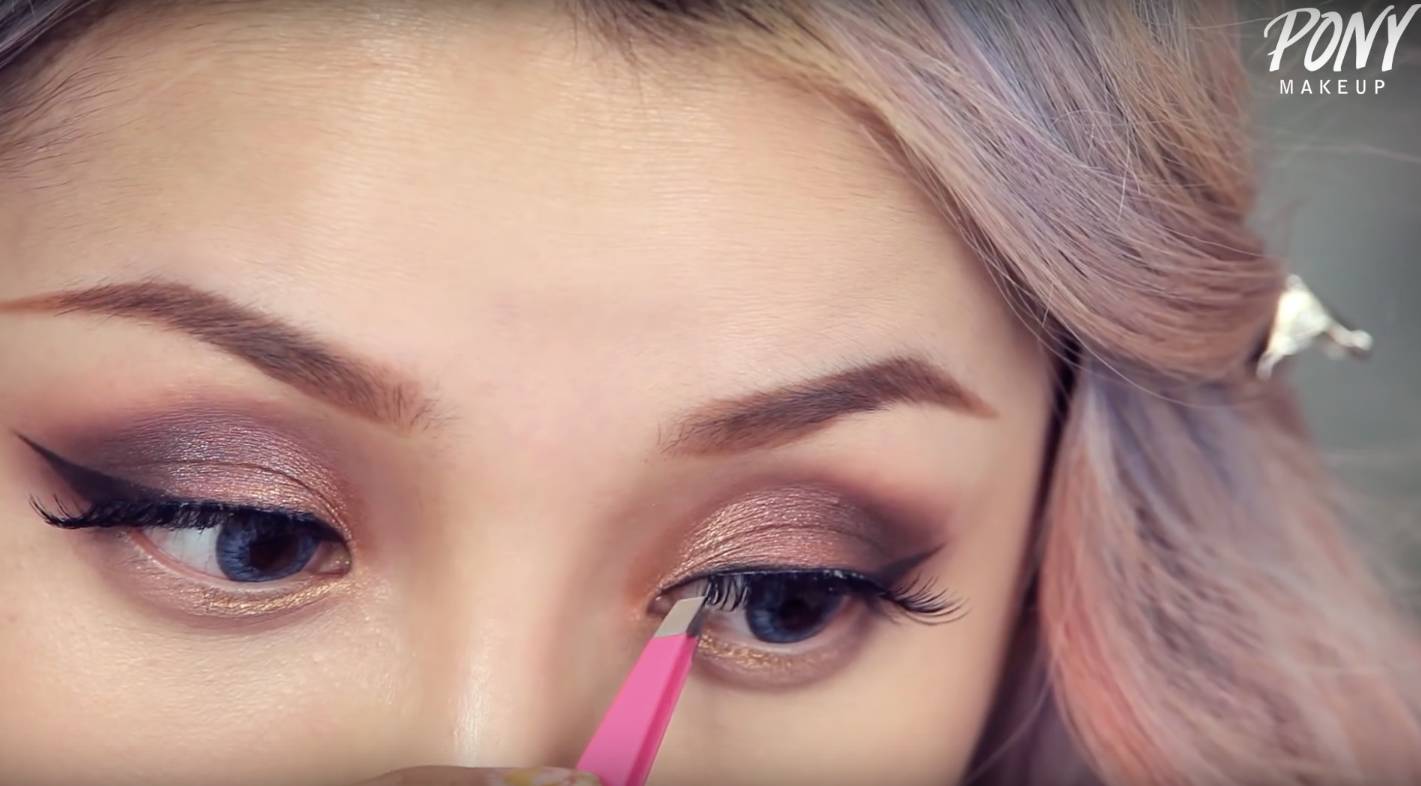 定妆粉正确的化妆先后顺序,化妆的正确步骤顺序不卡粉