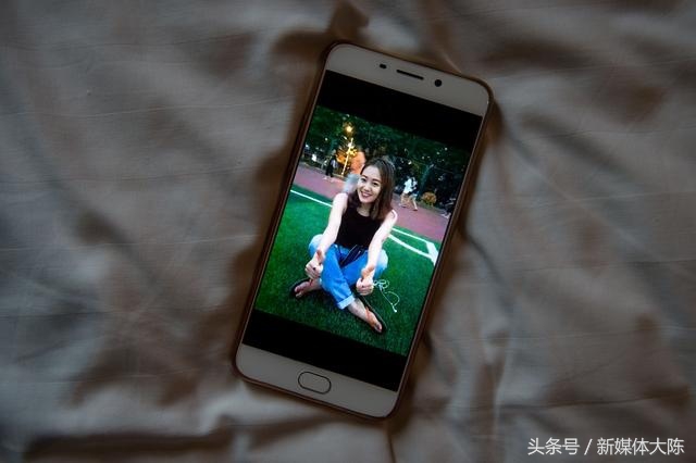 恩施土家姑娘北大读博患“渐冻症”清醒时留遗嘱，感动全国网友