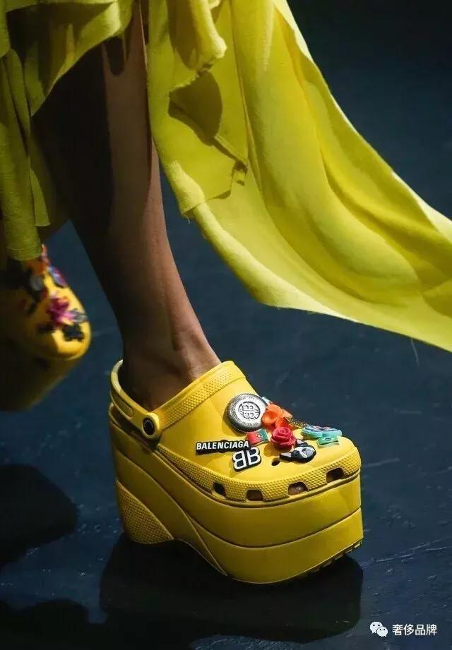 2021秋冬爆款男士加绒休闲运动鞋,推荐几款帅气的秋季运动鞋