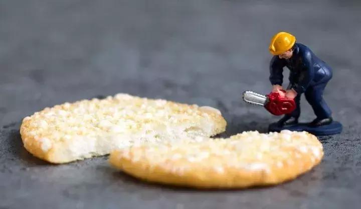 童年零食旺仔,零食一哥旺旺