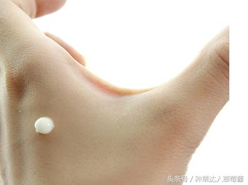 眼霜到底有多好,明星教你如何正确使用眼霜