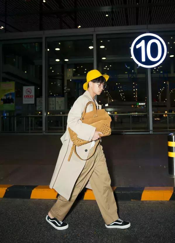 半个娱乐圈的女星都爱他？你绝对想不到他到底有多火！