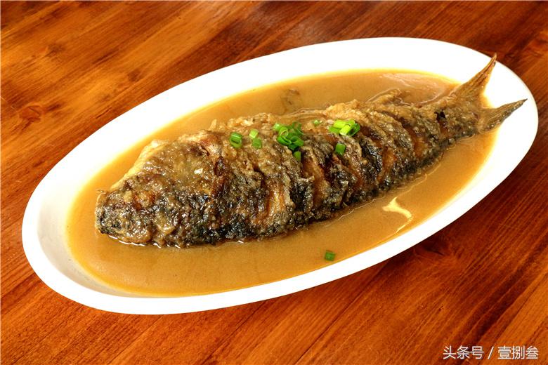 这么偏僻的位置开烩面馆，刚开俩月想吃就要排队，啥情况