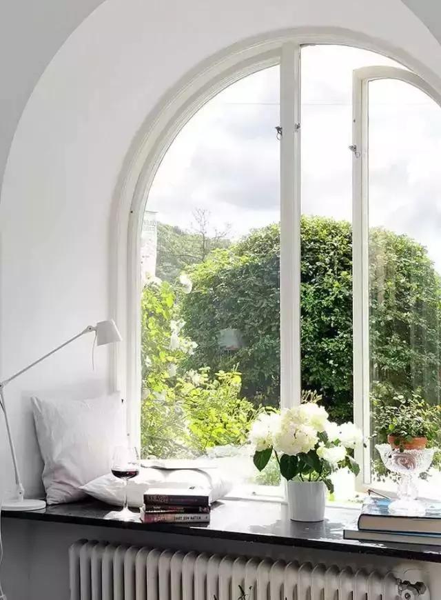 自己精致了生活才会精致,只要用心生活就能够很精致