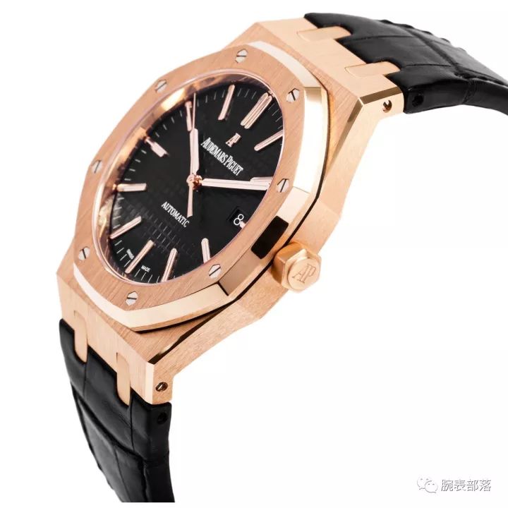 年薪10万销售合适戴多少钱的手表 (拿着3000工资戴着2万的手表)