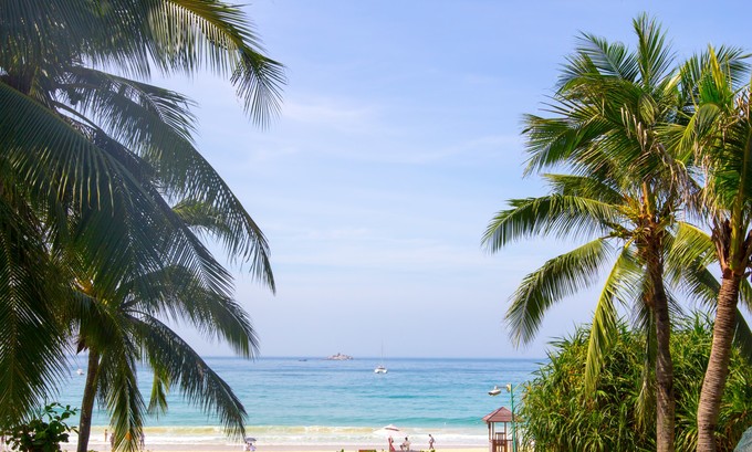 我们和孩子一起去三亚旅行,一大两小亲子三亚游