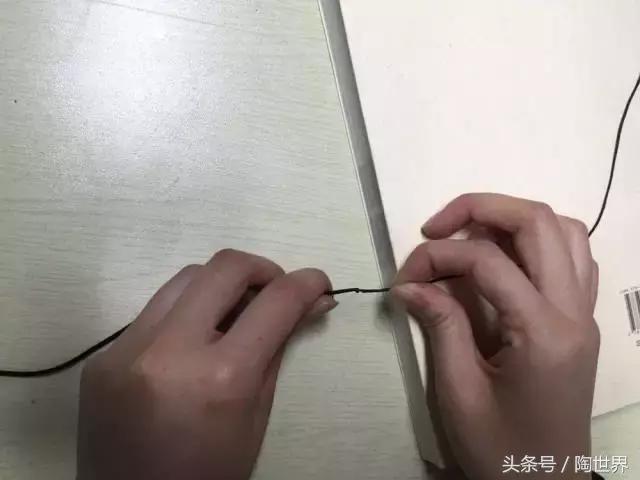 手串盘久了绳断了怎么办,手串弹力绳盘断了