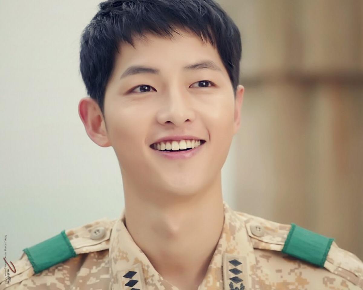 韩国艺人一个月能赚多少钱,韩国艺人一年能赚多少钱