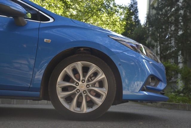 雪佛兰科鲁兹16款1.5t两厢,2013款15年雪佛兰科鲁兹两厢