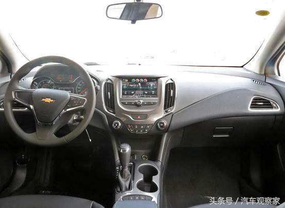 10年大众朗逸和10年科鲁兹,朗逸1.6与科鲁兹1.5油耗差距