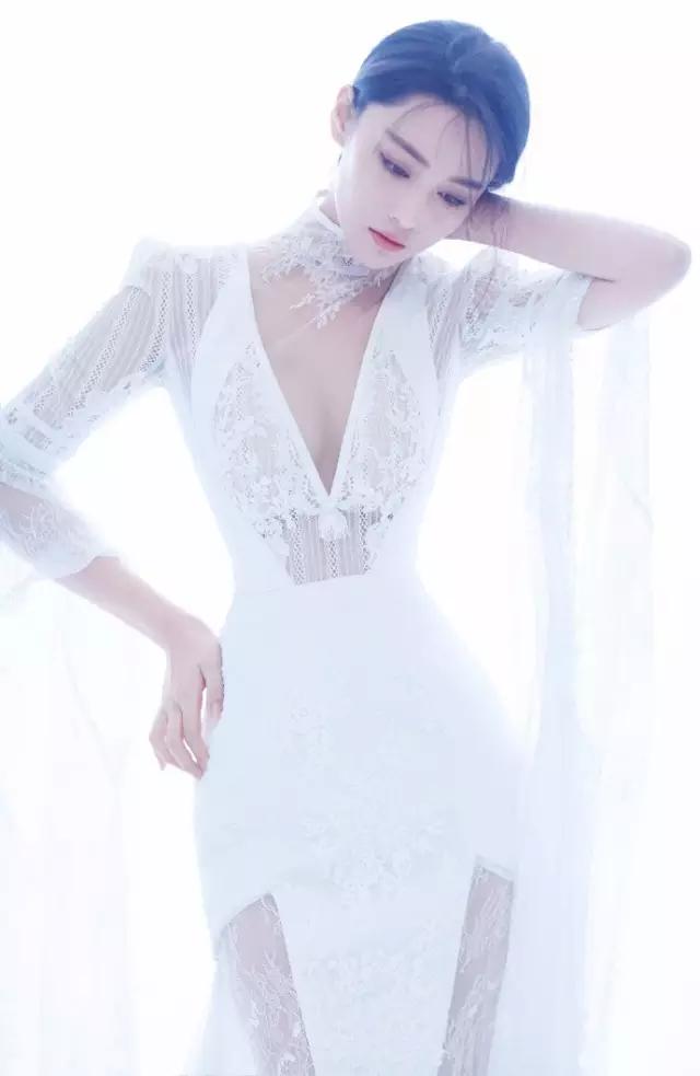 张馨予靠这组照片告捷逆袭范冰冰，想不到她还有这样的一面！