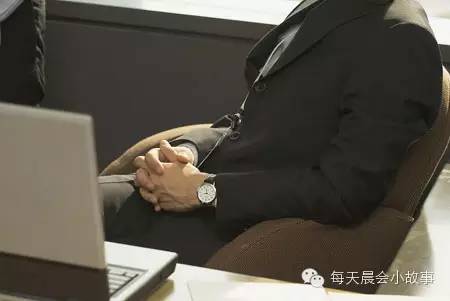 晨会励志小故事及感悟感恩,晨会分享的真实故事视频