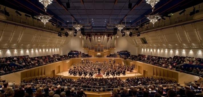 3d耳机和9d耳机有什么区别,耳机用3d丽音还是重低音好