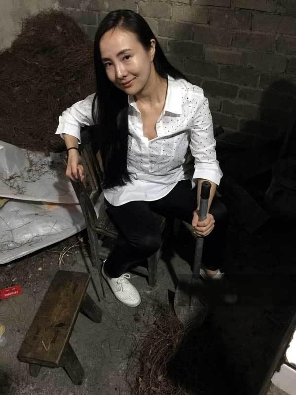 露露回农村视频,露露回老家视频