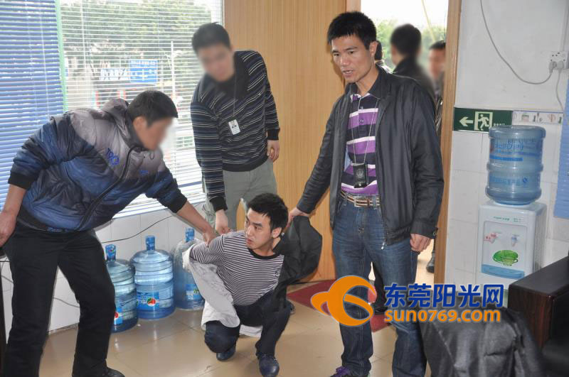 东莞公安抓获盗窃嫌疑人,2020年东莞警察抓捕盗窃案