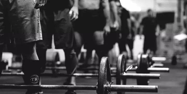 健身圈公认的十大最无脑谣言,健身圈公认的十大误区