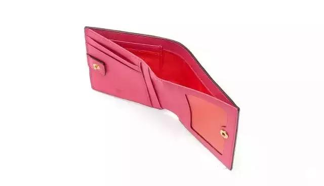 mcm韩国免税代购新款,mcm韩国免税店官网价格表