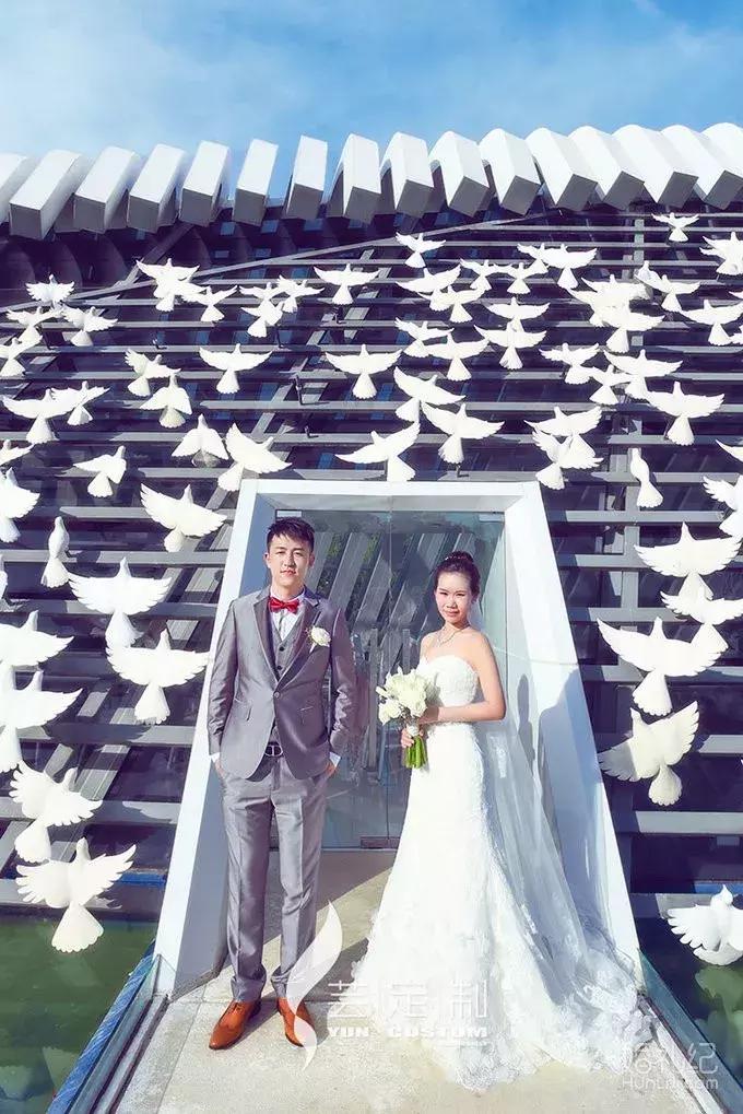 大拖尾婚纱合适矮个子女生吗,谁说矮就不能穿搭