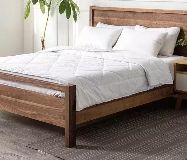 被子怎么选又轻又保暖,冬天被子哪种比较轻保暖还好