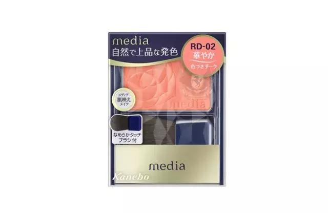 秋冬热门妆容,秋冬杏色妆容超好看