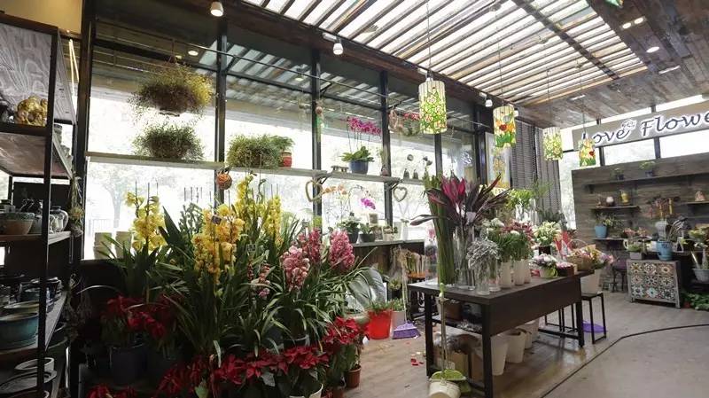 23家水果店凭什么年赚3个亿,卖水果年赚120万不靠水果