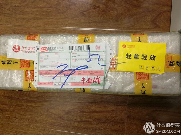 罗技无线键鼠套装mk275,罗技mk275键盘配备的鼠标型号