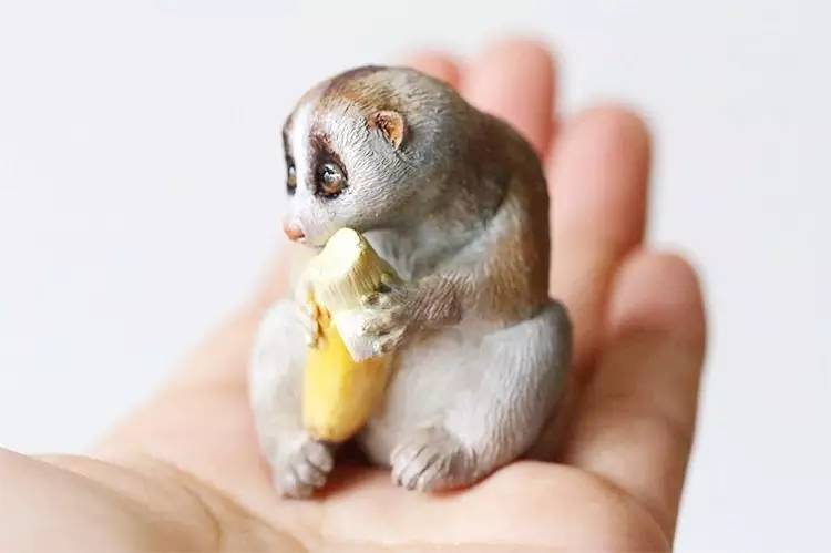 旁友，你能够用文艺的方式做内容，但不能用文艺的态度做生意啊